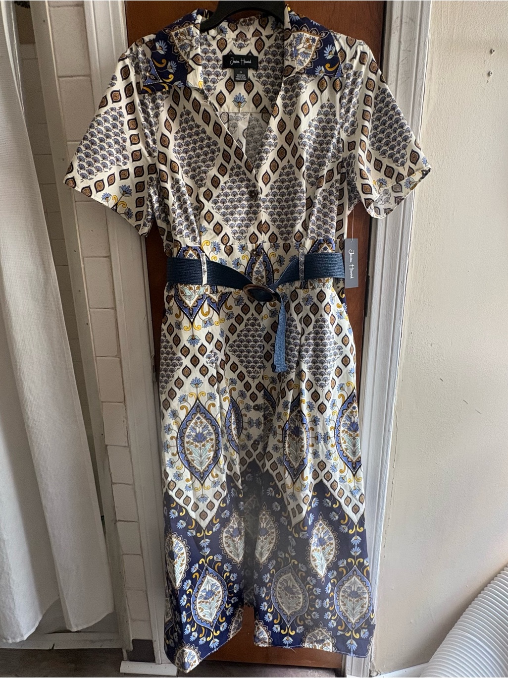 Jessica Howard Printed Maxi Dress